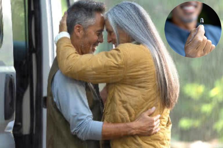 Audika dévoile la version mini et invisible de son aide auditive Blink